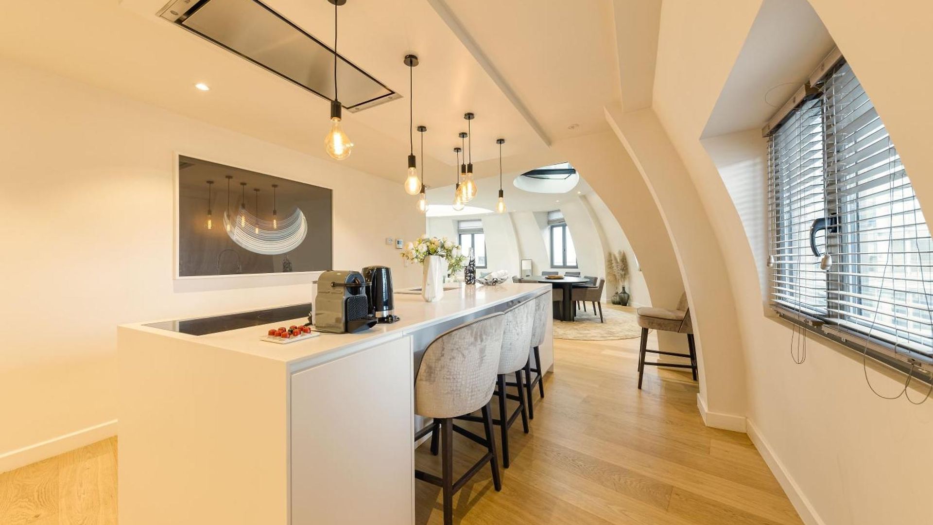 Triplex Penthouse In Centre *