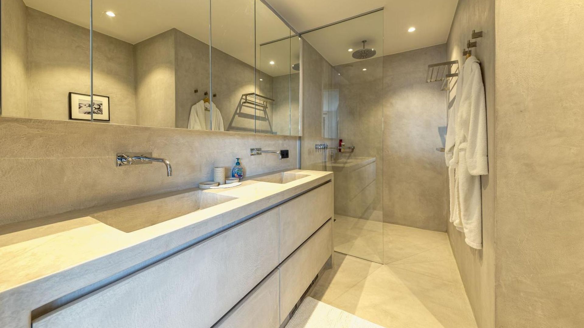 Triplex Penthouse In Centre Brussels