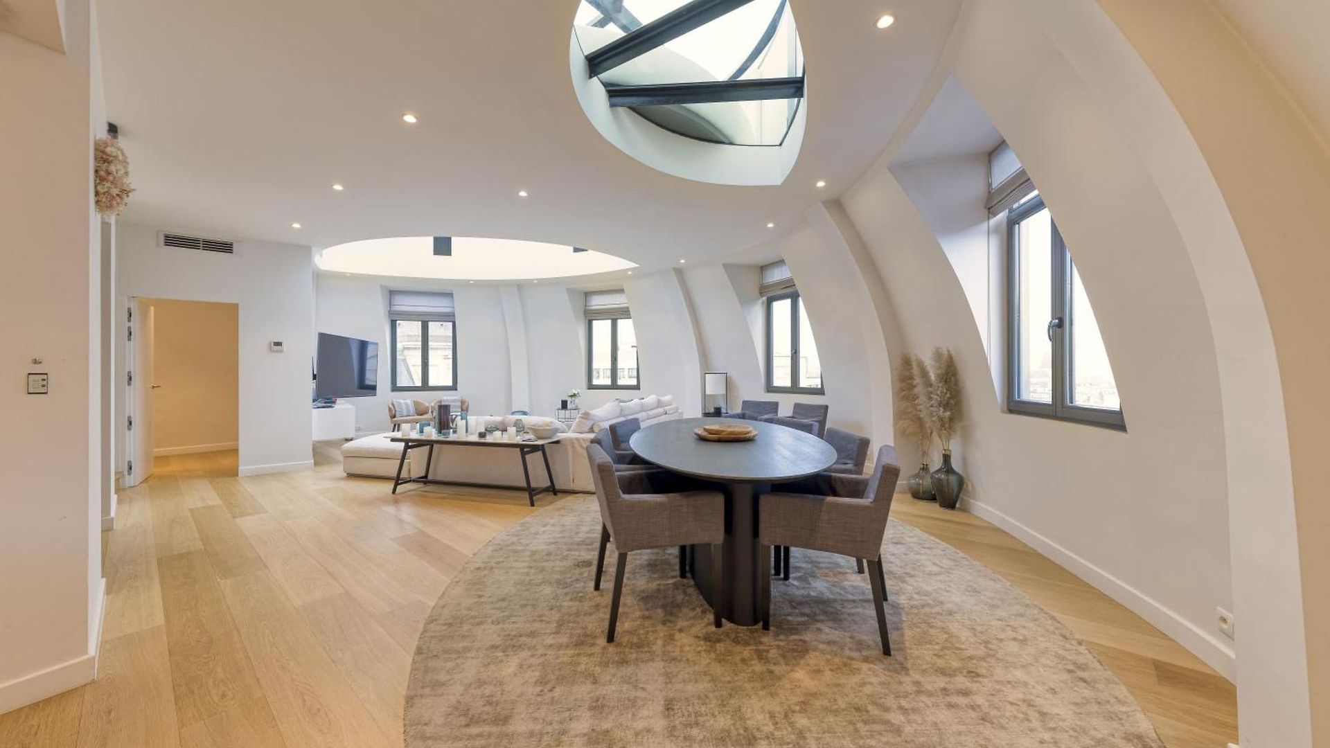 Apartment Triplex Penthouse In Centre *