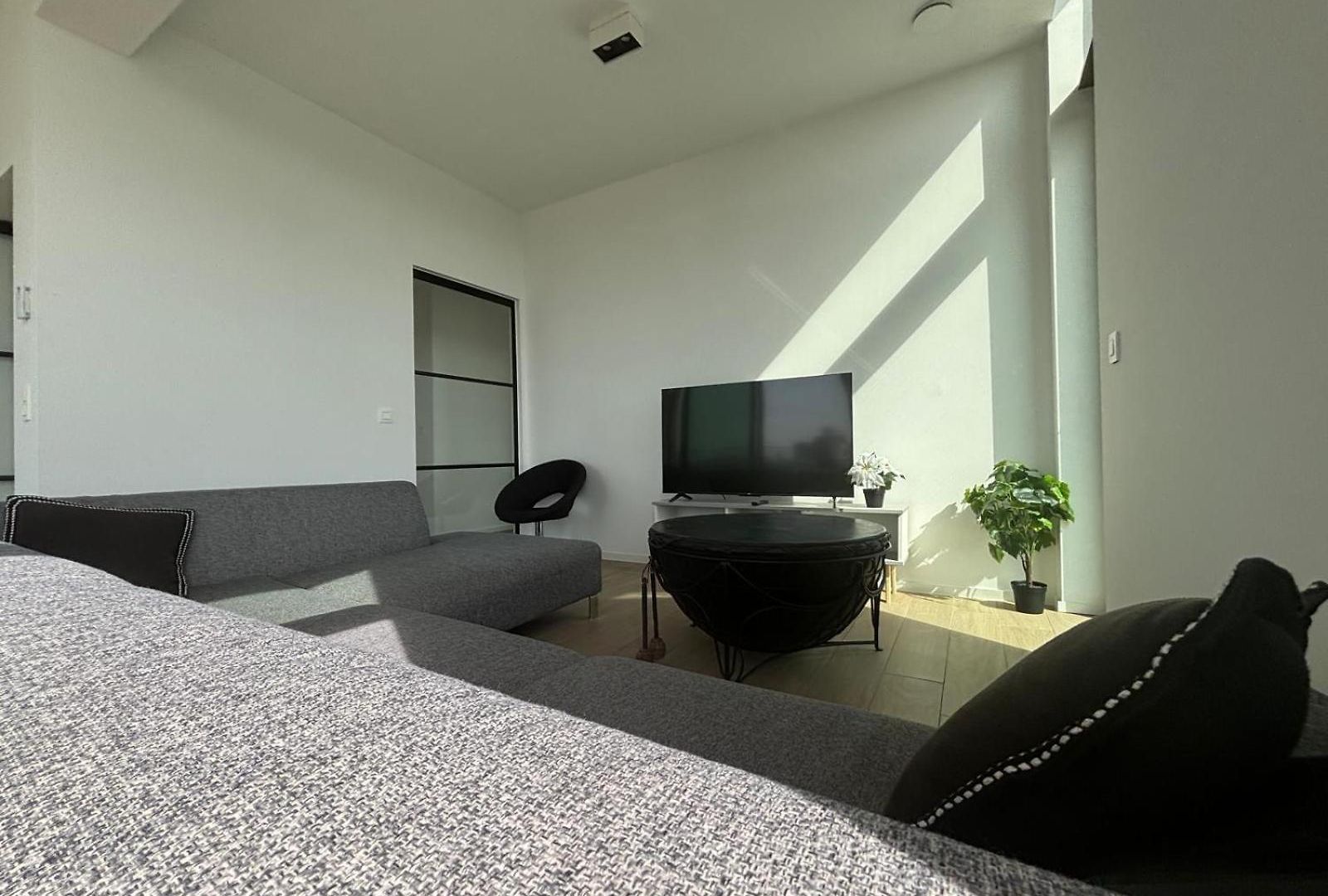 Splendid Penthouse In Center With Water View Apartment *