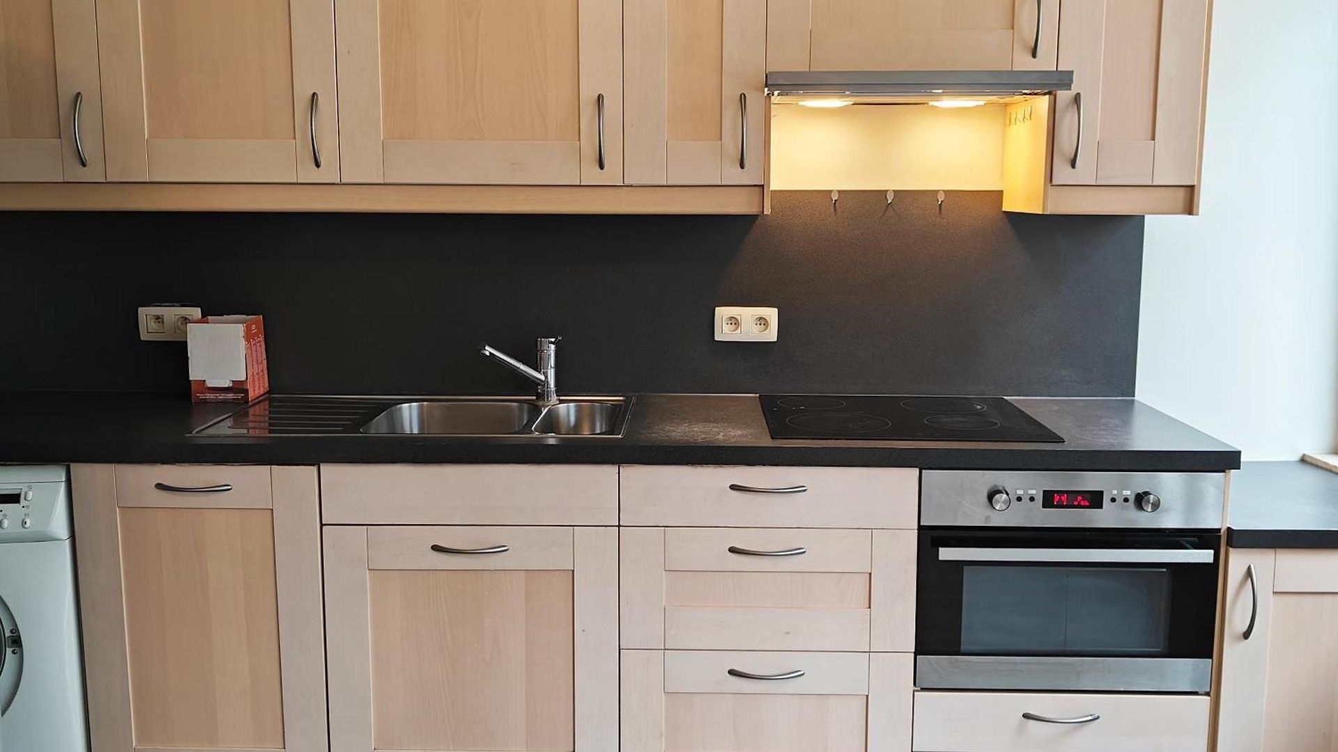 Splendid 2 Bedroom In Etterbeek Apartment *