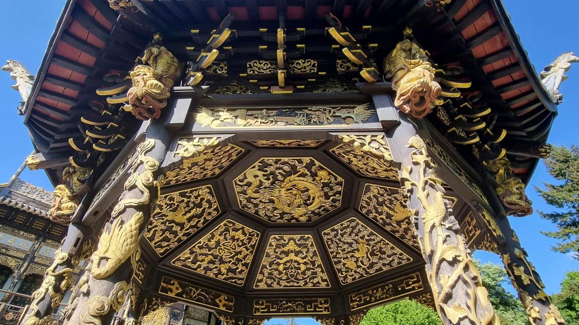 Chinese Pavilion Park - Magnificent Apartment *