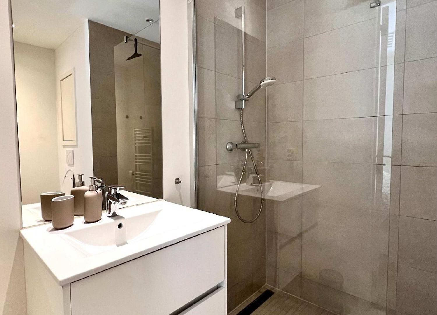 Cozy 2 Min From Grand Place Apartment