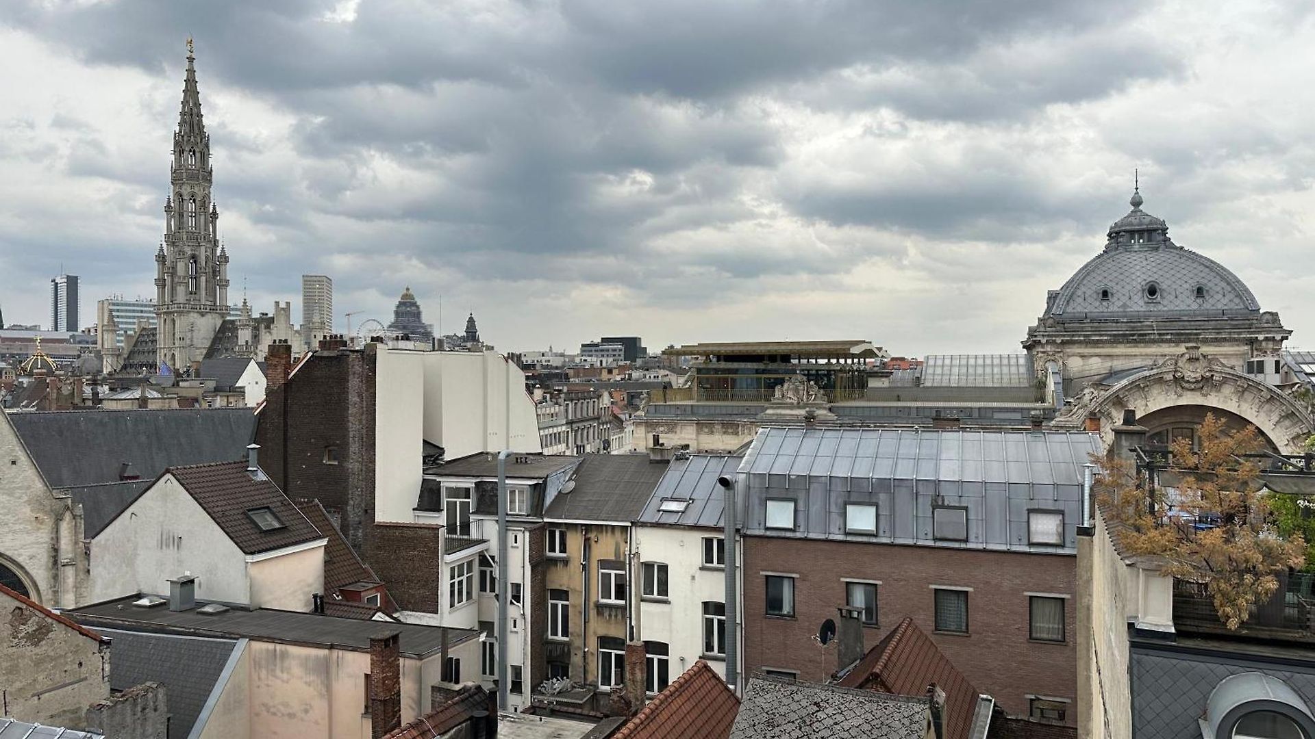 Grand Place View - 2bd - Exclusive Apartment