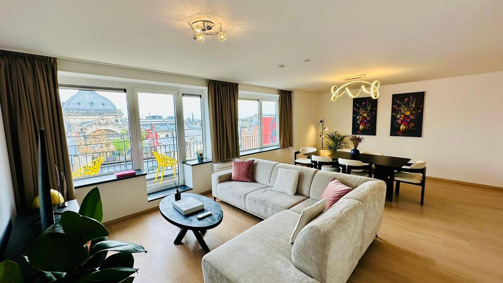 Grand Place View - 2bd - Exclusive Brussels