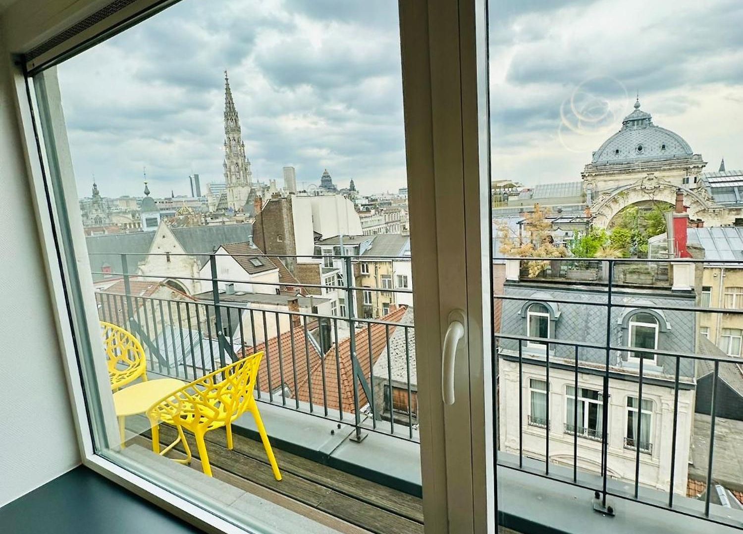 Grand Place View - 2bd - Exclusive * Brussels
