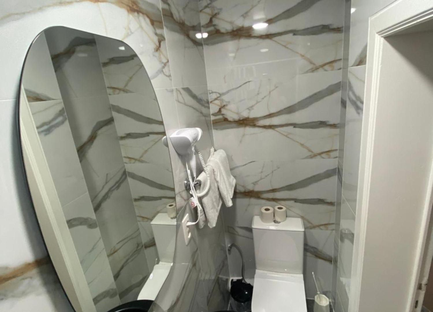 Windsor Hotel 2*