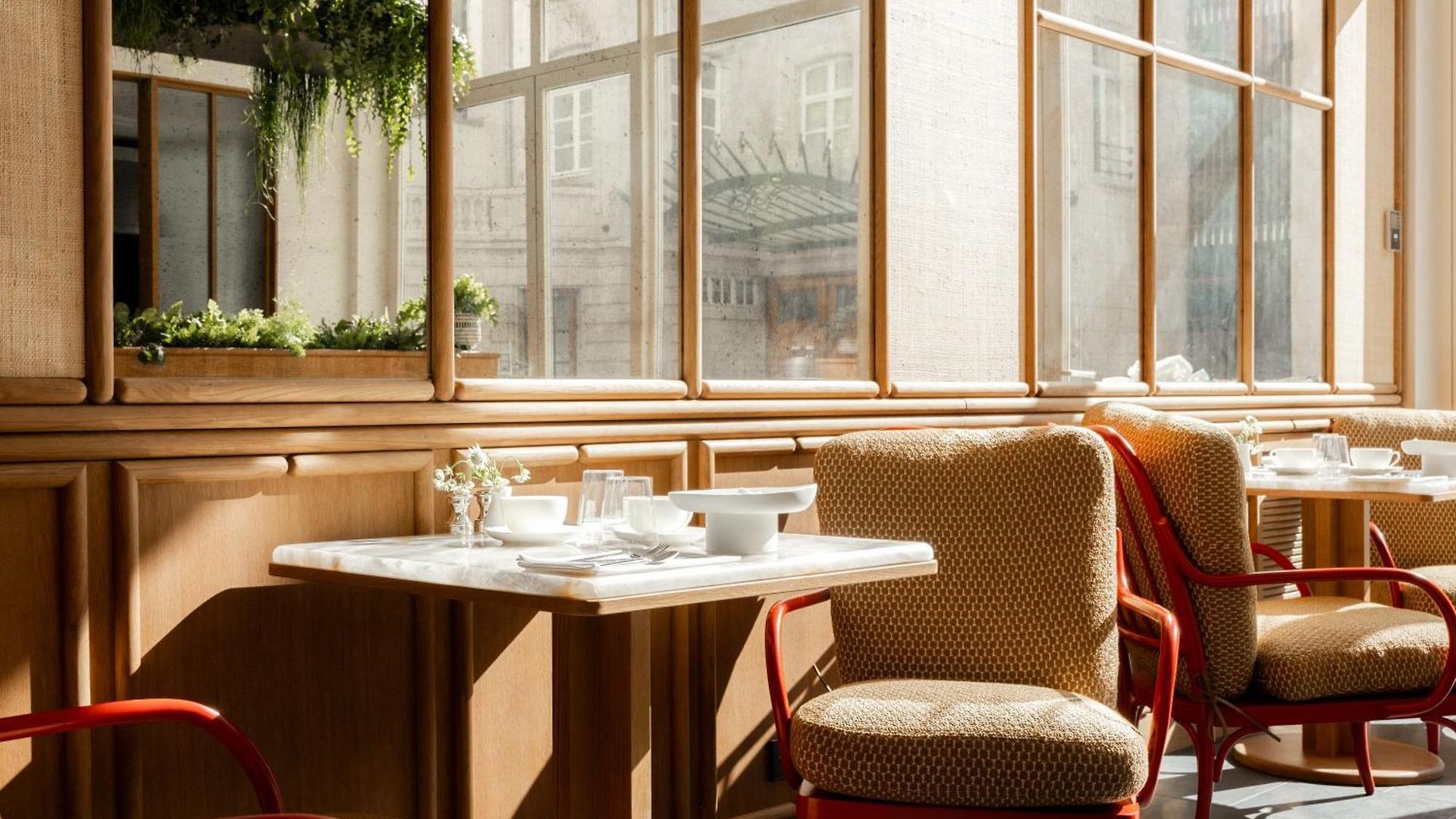 Faubourg 21 - The Leading Of The World Hotel