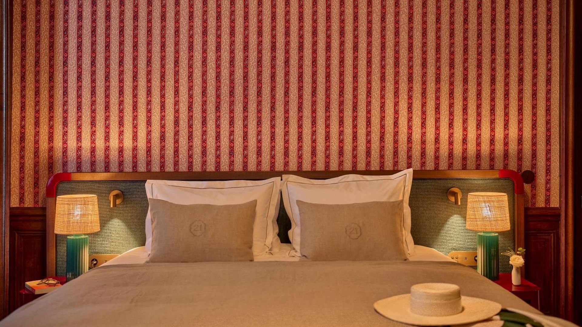 Hotel Faubourg 21 - The Leading Of The World