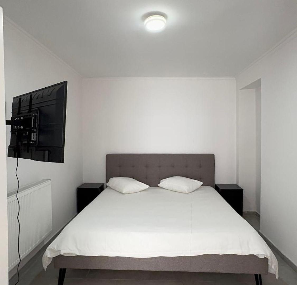 Luxury 2br & Jacuzzi Near Expo 12 & Ing Arena *