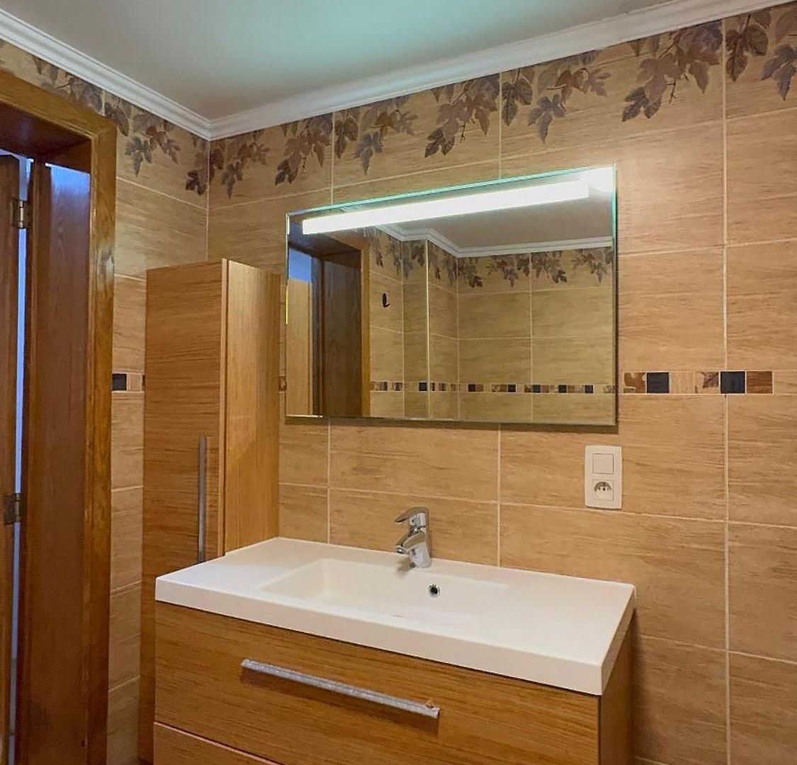 Luxury 2br & Jacuzzi Near Expo 12 & Ing Arena
