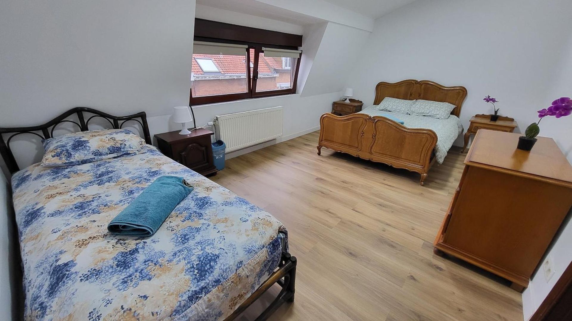 Charles House Guest house *