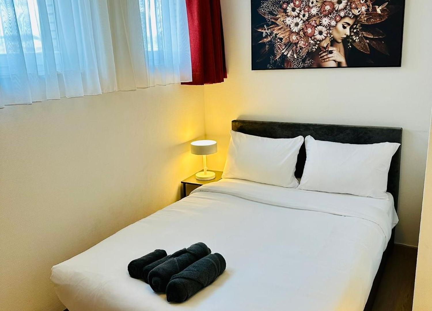 Grand Place - Prime Location 2 Bedroom