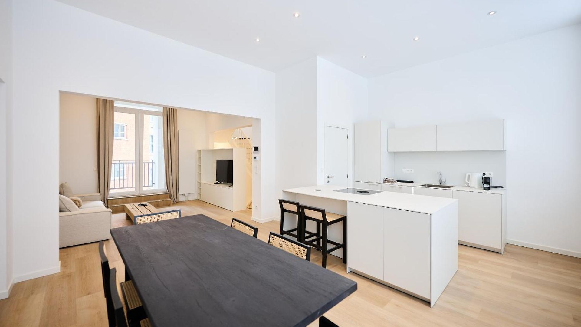 Louise Gallery Apartment