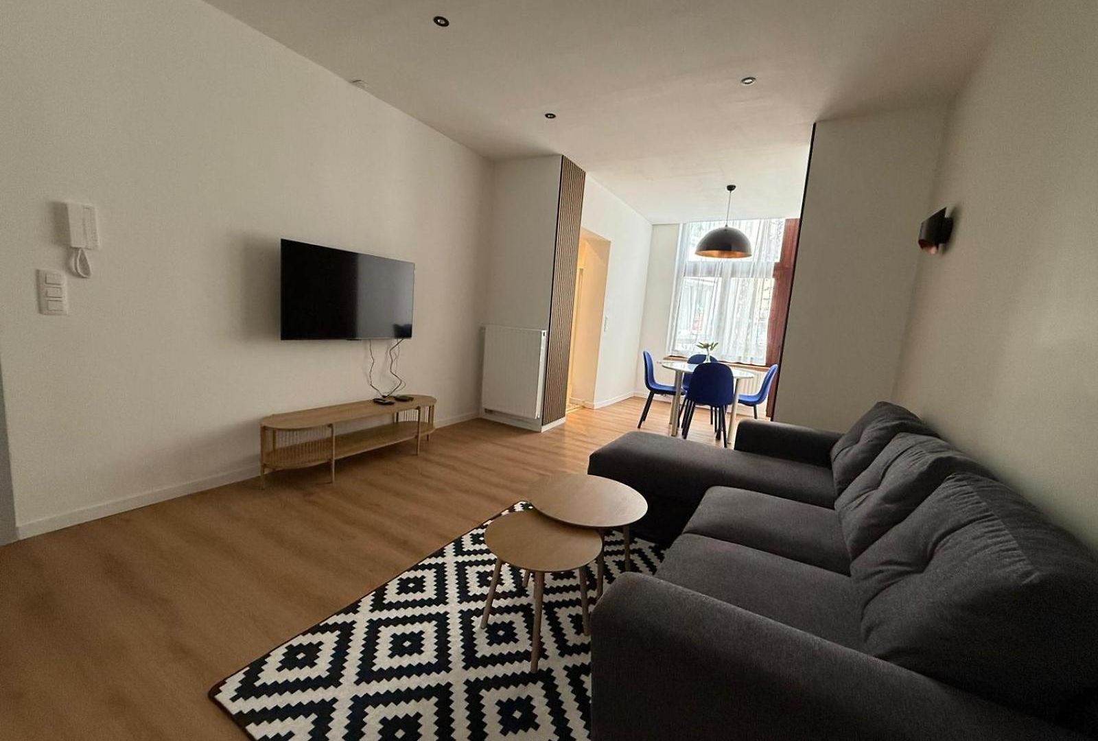 Apartment Le Goujons - New Near Midi Station Brussels