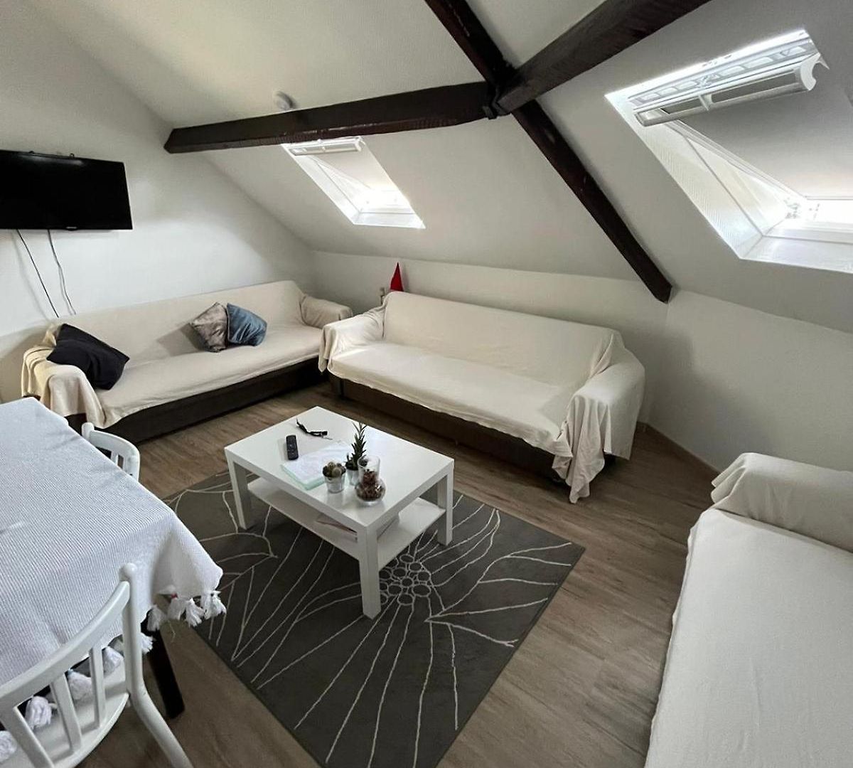 Cozy Nest By Gare Du Midi Brussel