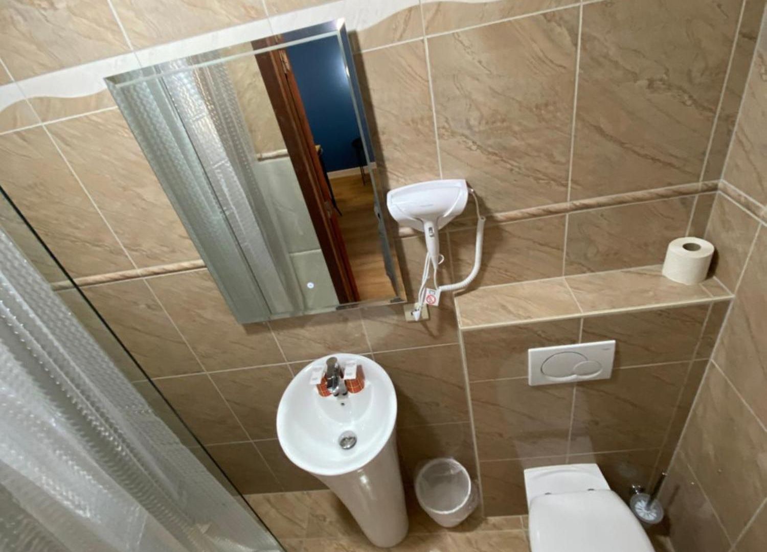 Windsor Hotel 2*