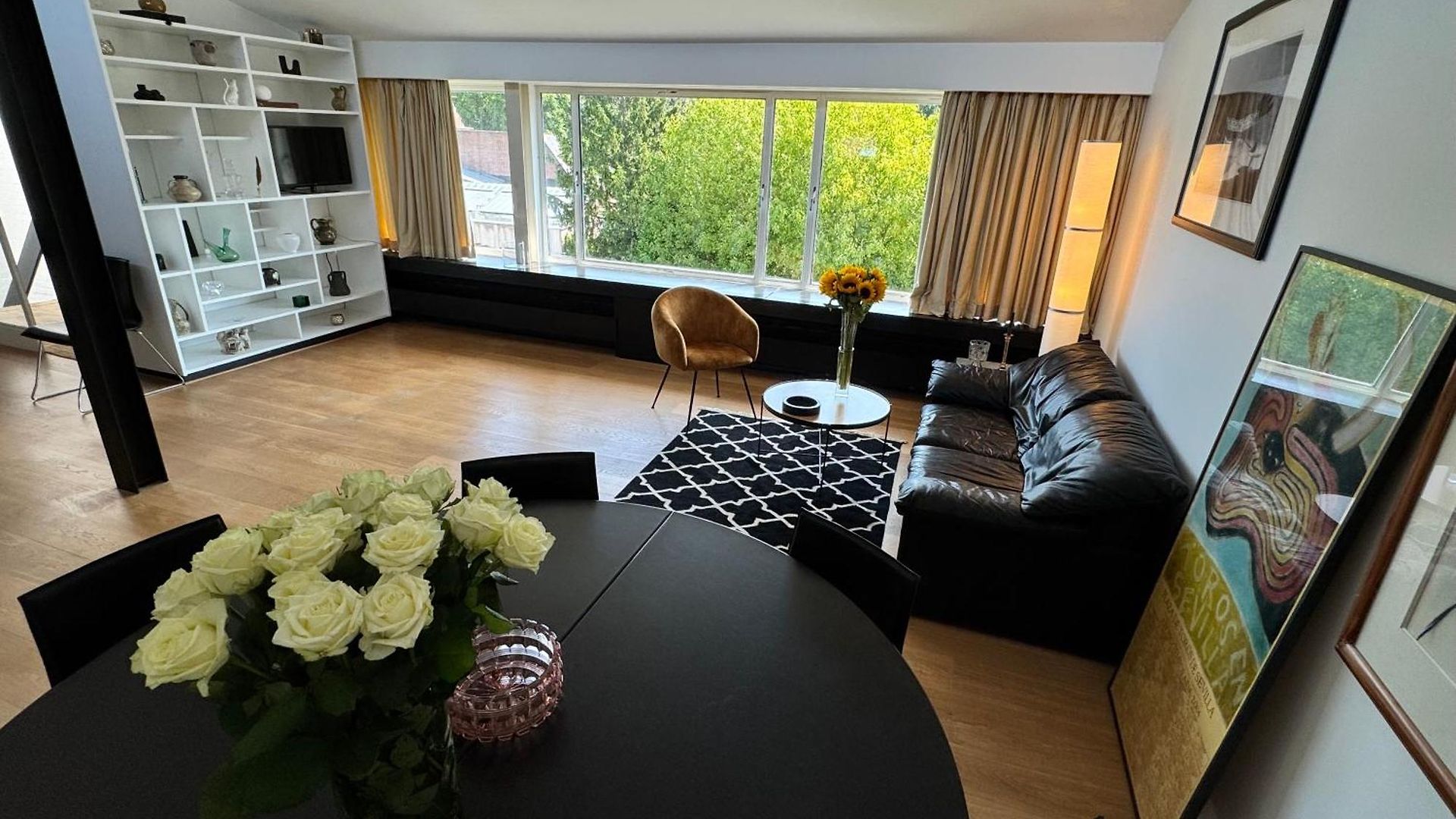 Apartment 'l' *