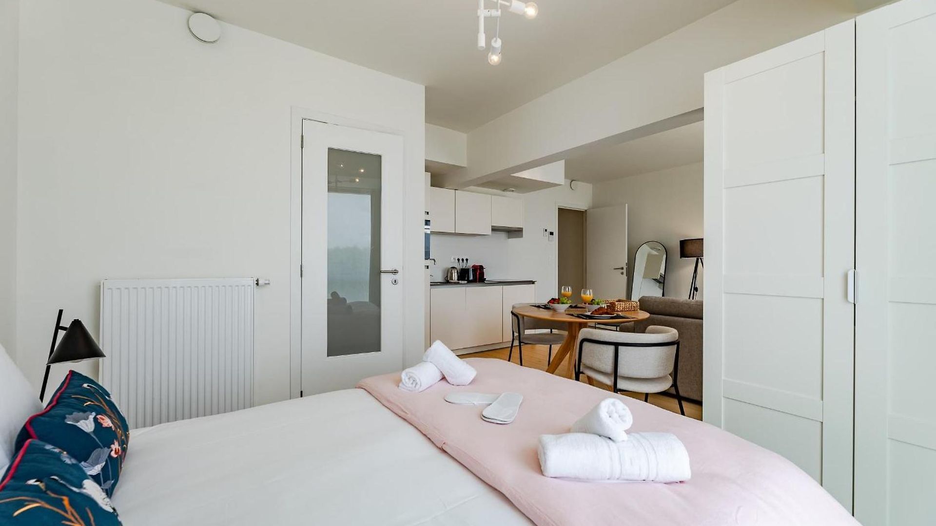 Large In A Serviced Building Apartment Brussels