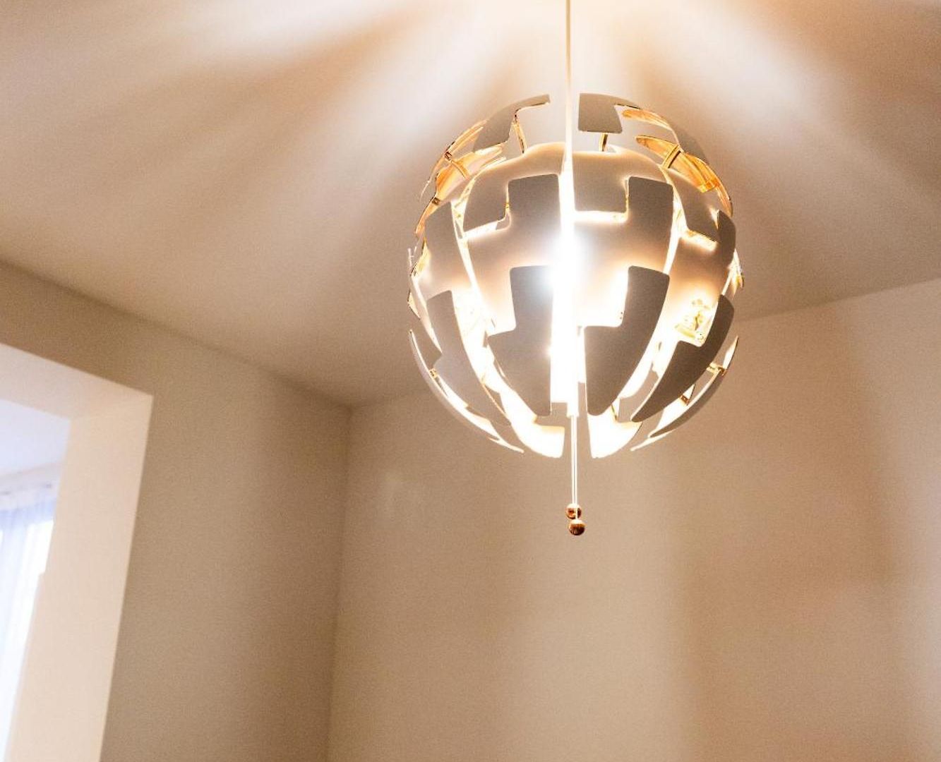 Sous Toit Lumineux Avec Garage Et 4 Pieces En Enfilade