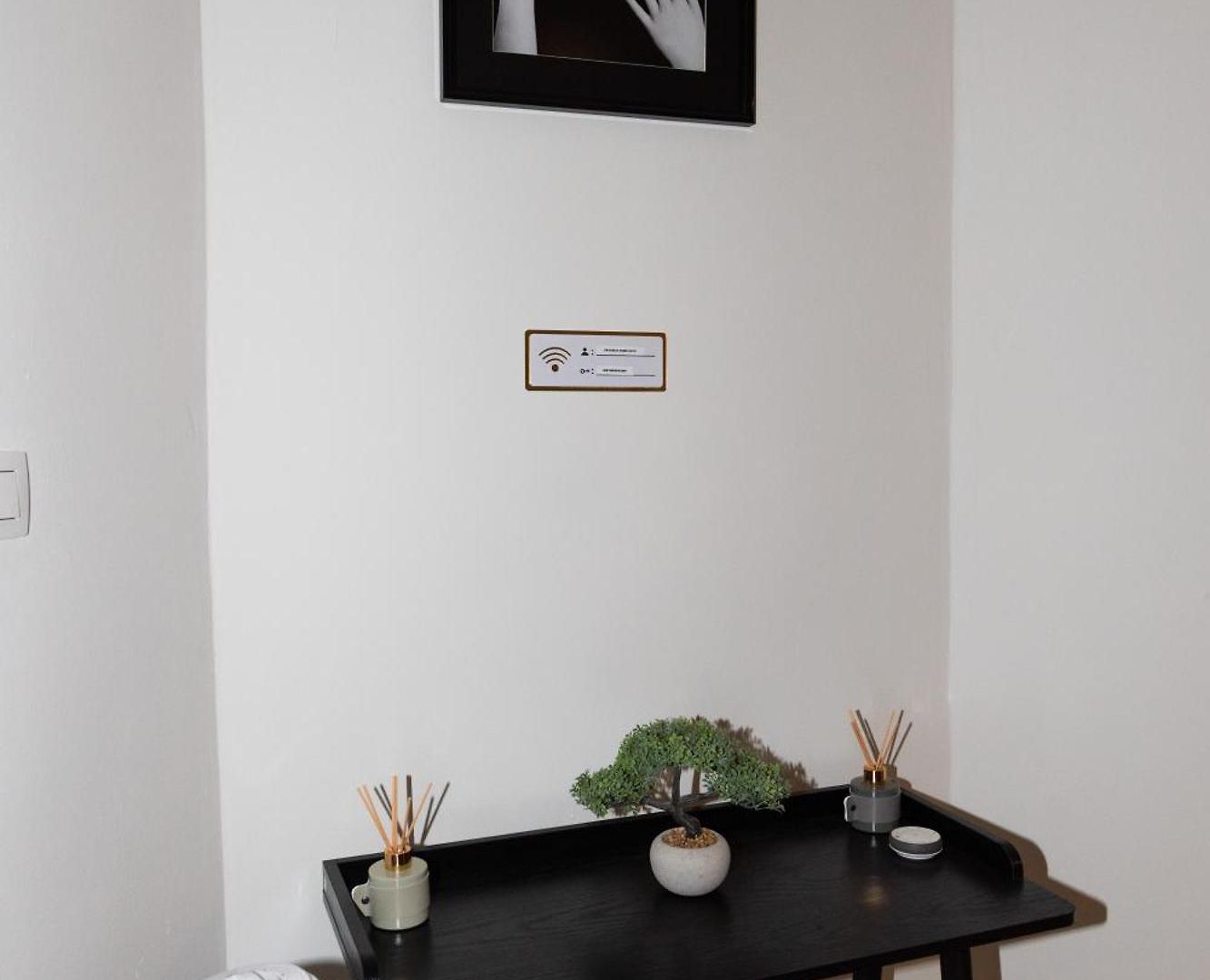 Sous Toit Lumineux Avec Garage Et 4 Pieces En Enfilade Appartement