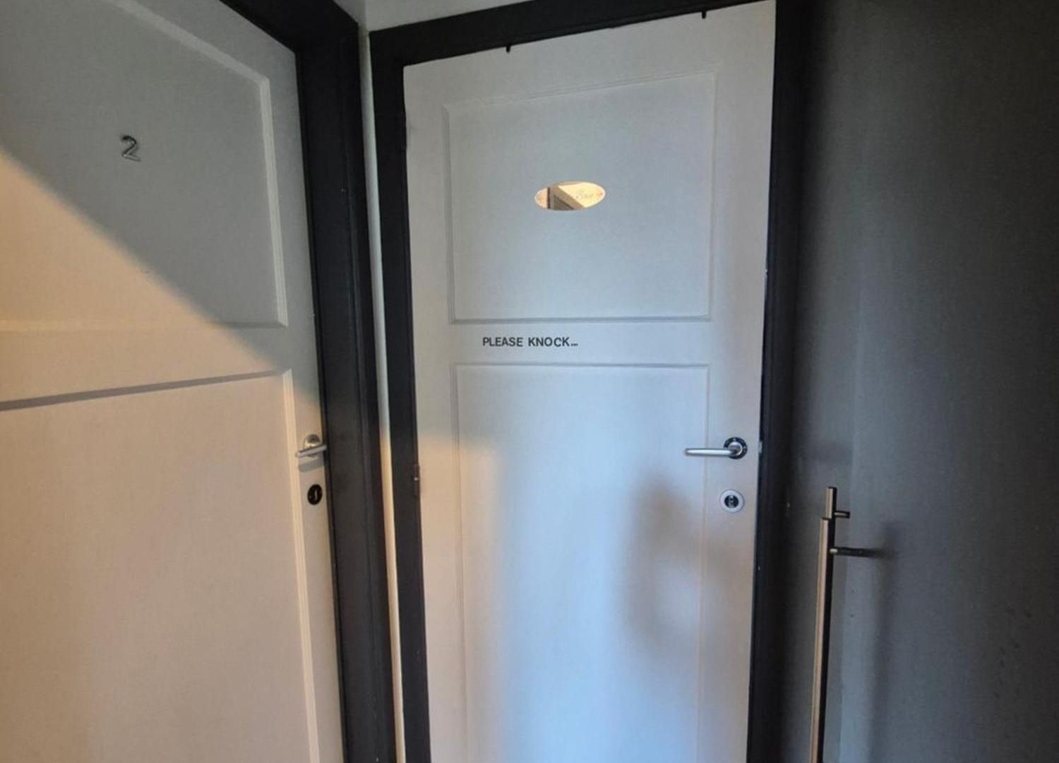 Souverain 94 Homestay Brussels