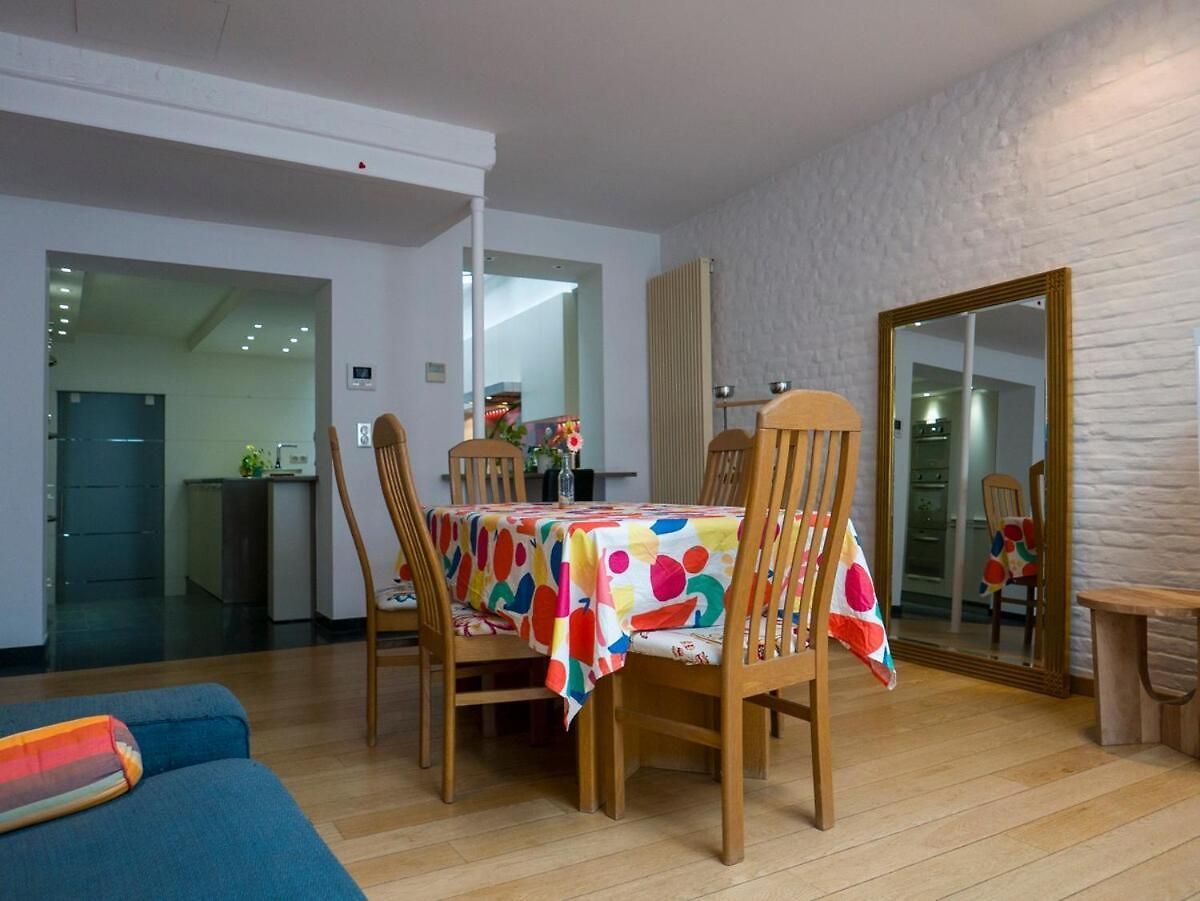 Eya House, Cozy, Bright & Well Located Brussels