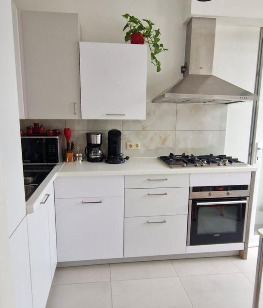 De La Grotte Apartment *