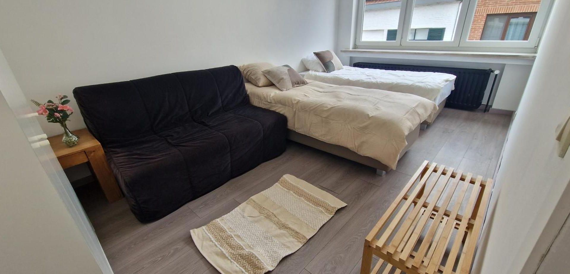 De La Grotte Apartment *