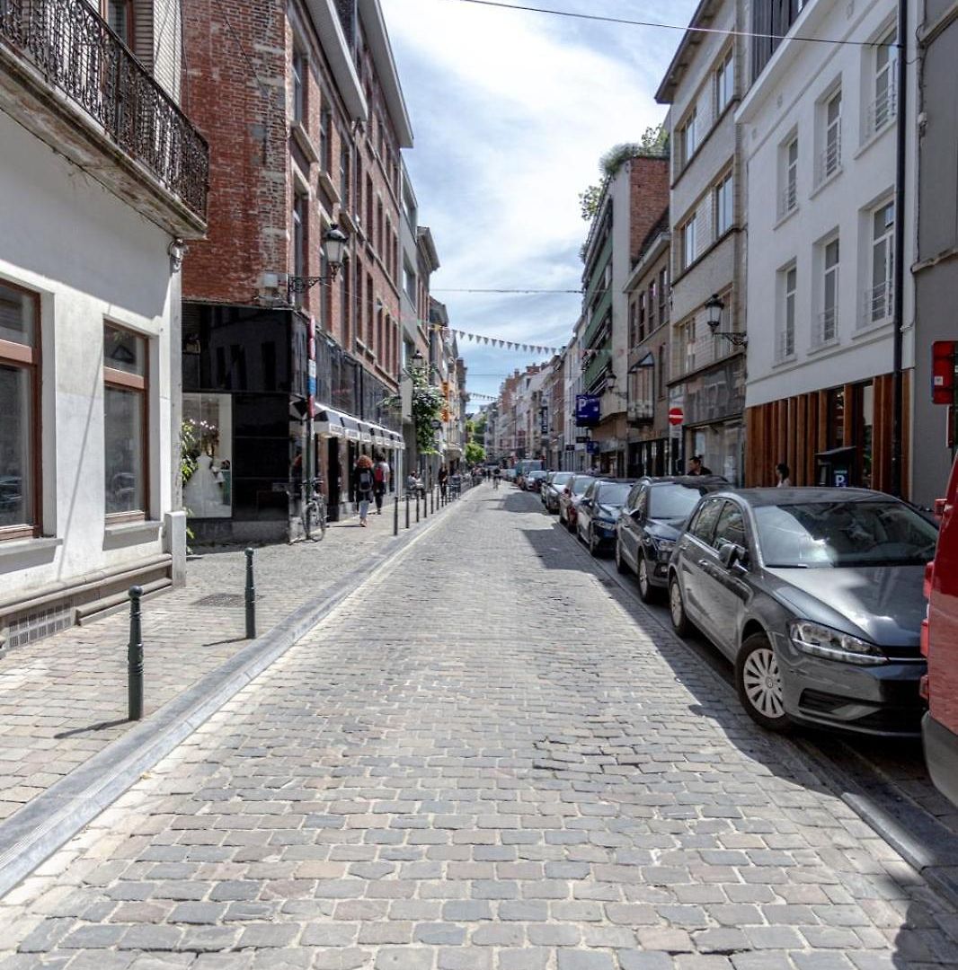 Lovely In The Heart Of Brussels