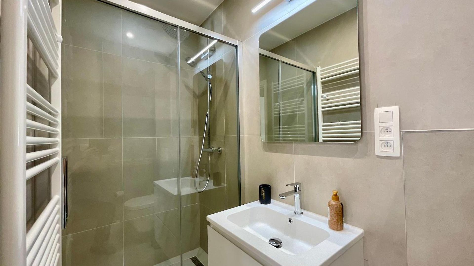 Chapeliers 34 Apartment Brussels