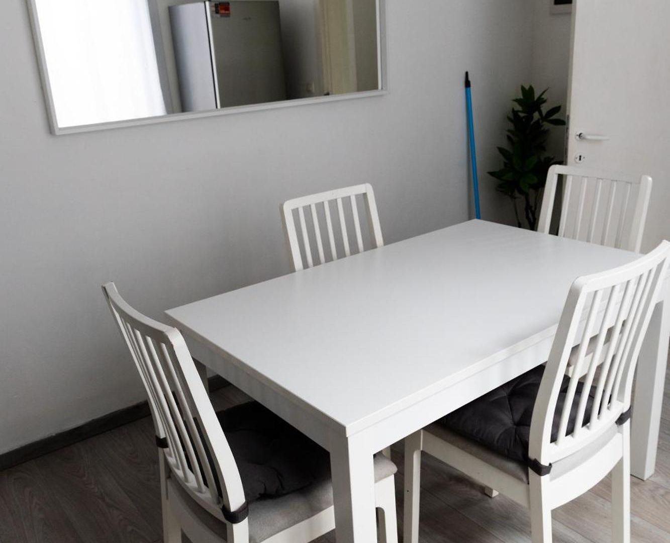 Confortable Avec Garage Premier Etage Sans Terrasse Appartement *