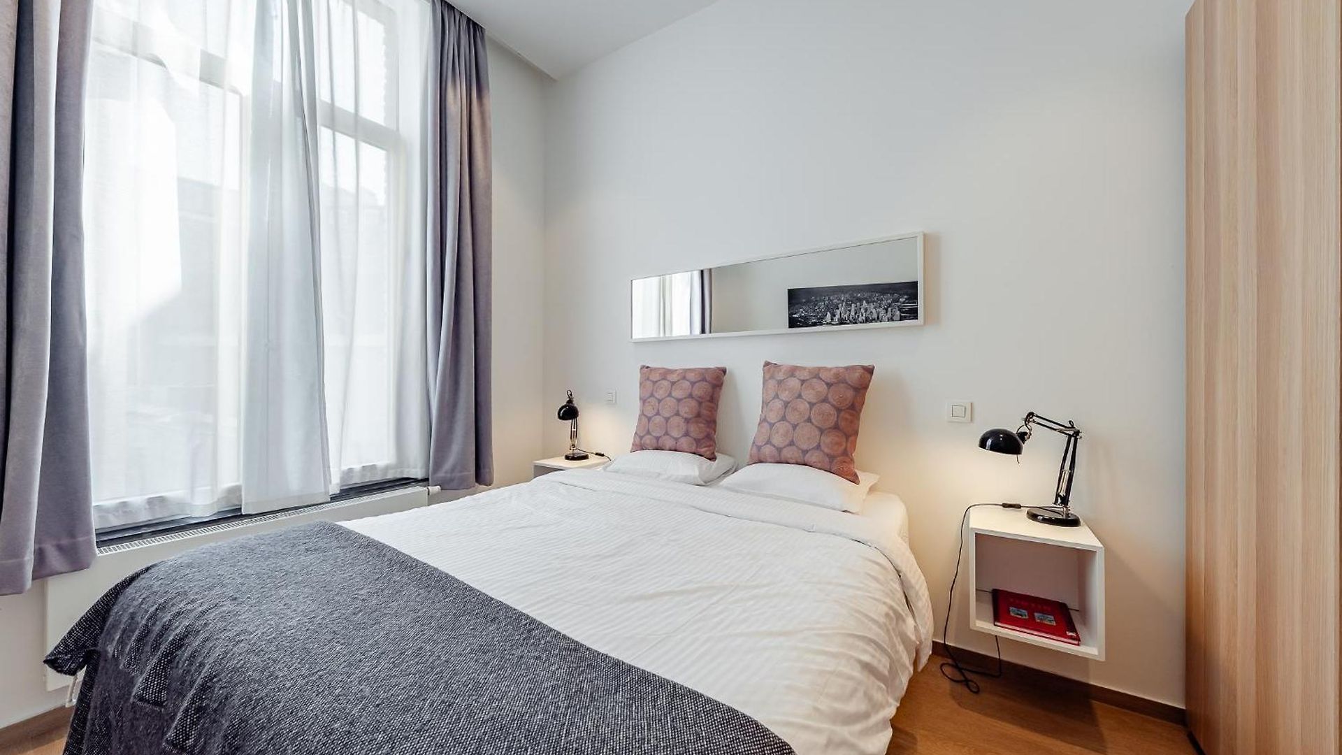Apartment Fully Furnished And Modern Flat - Center *