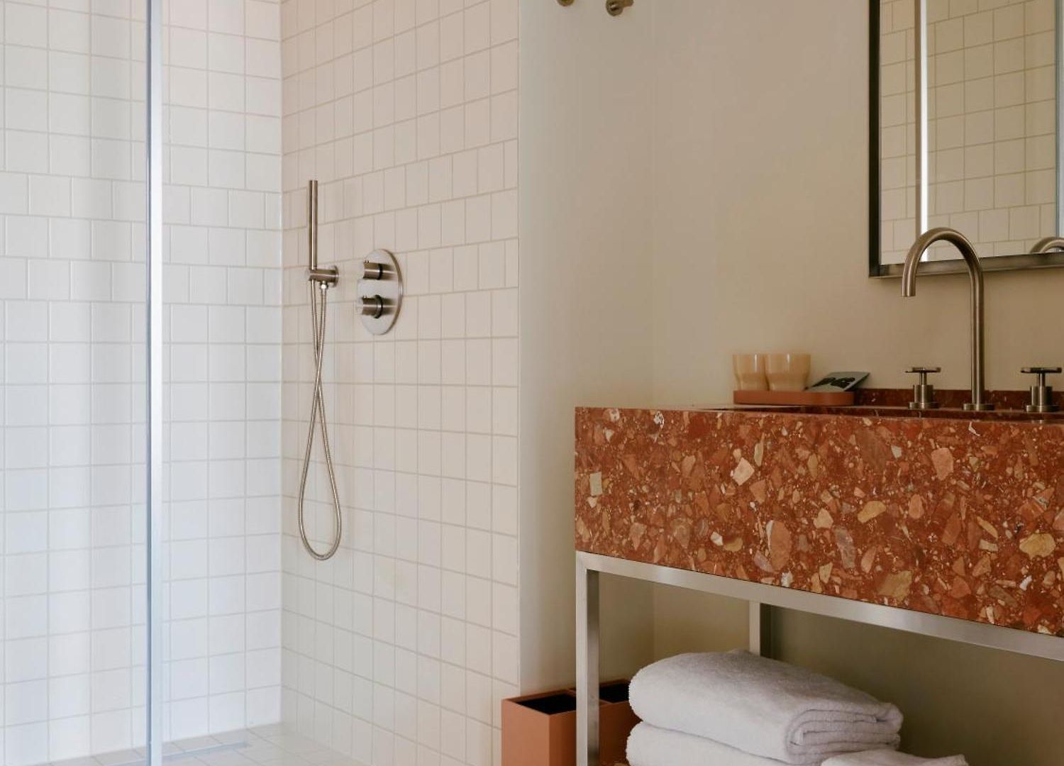 The Standard, Brussels