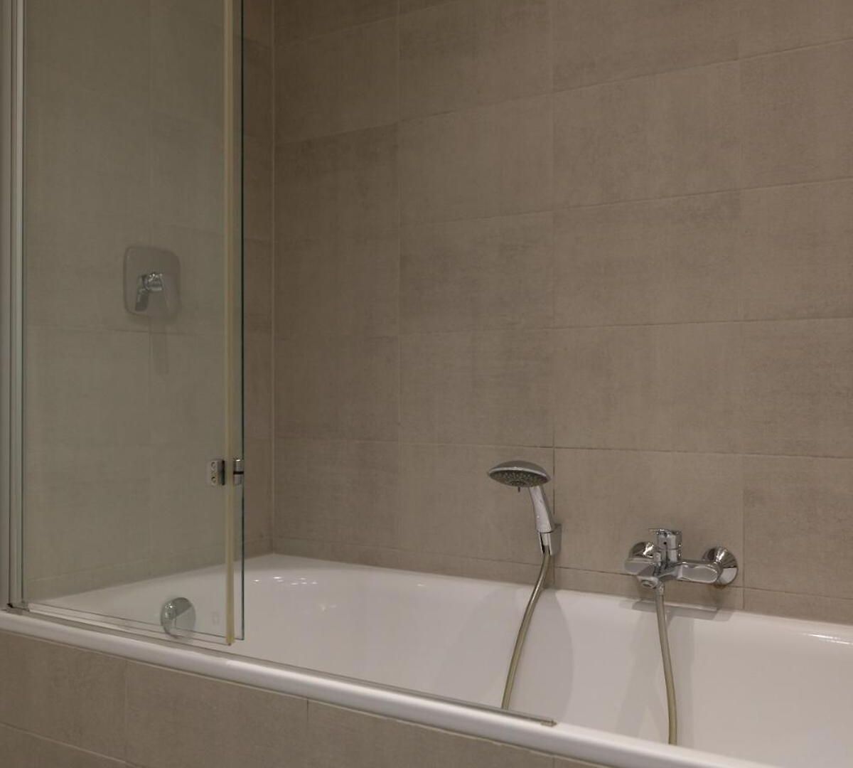 Apartment Center Spacious And Brussels