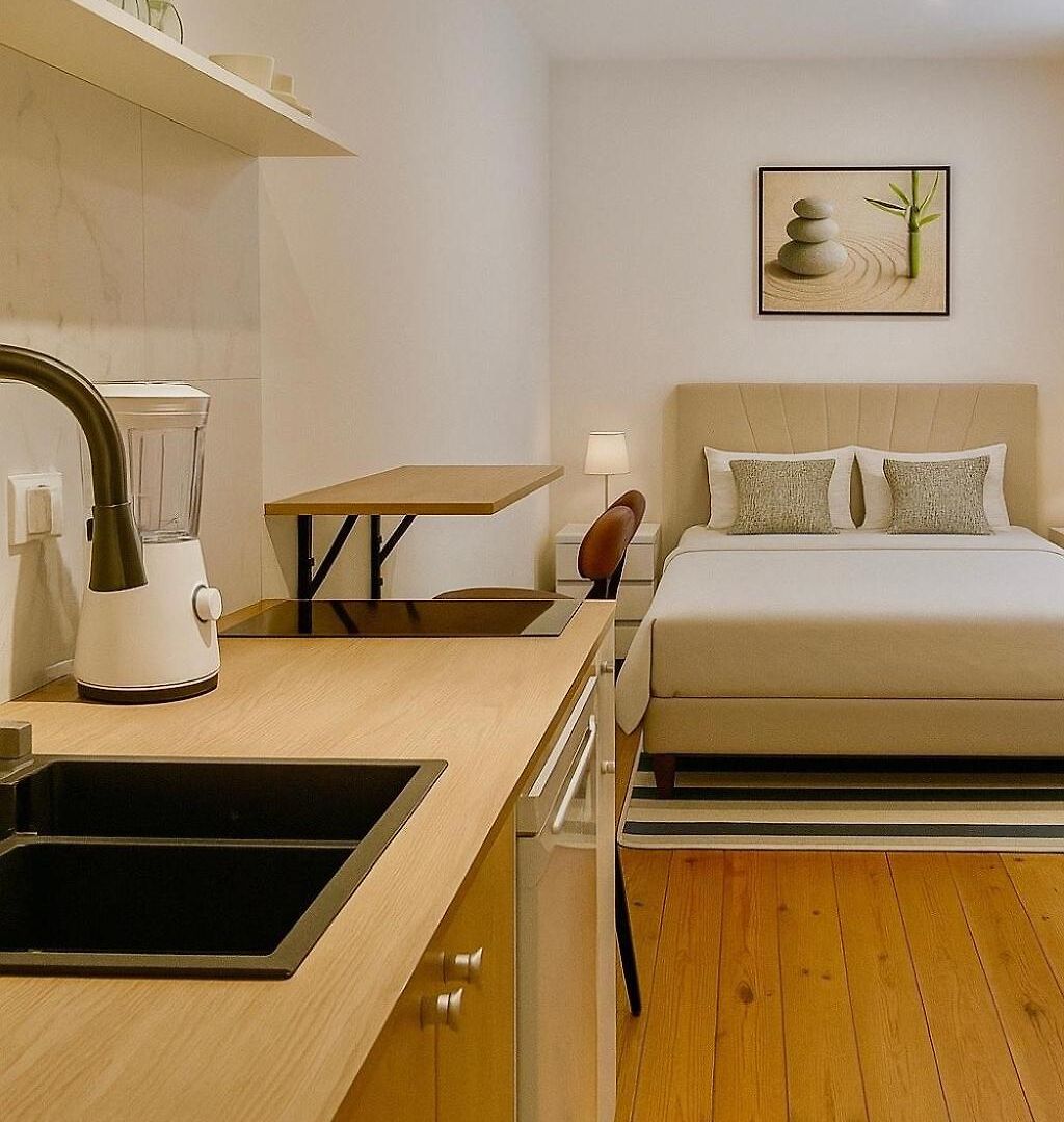 Cozy And Centrally Located Apartment *