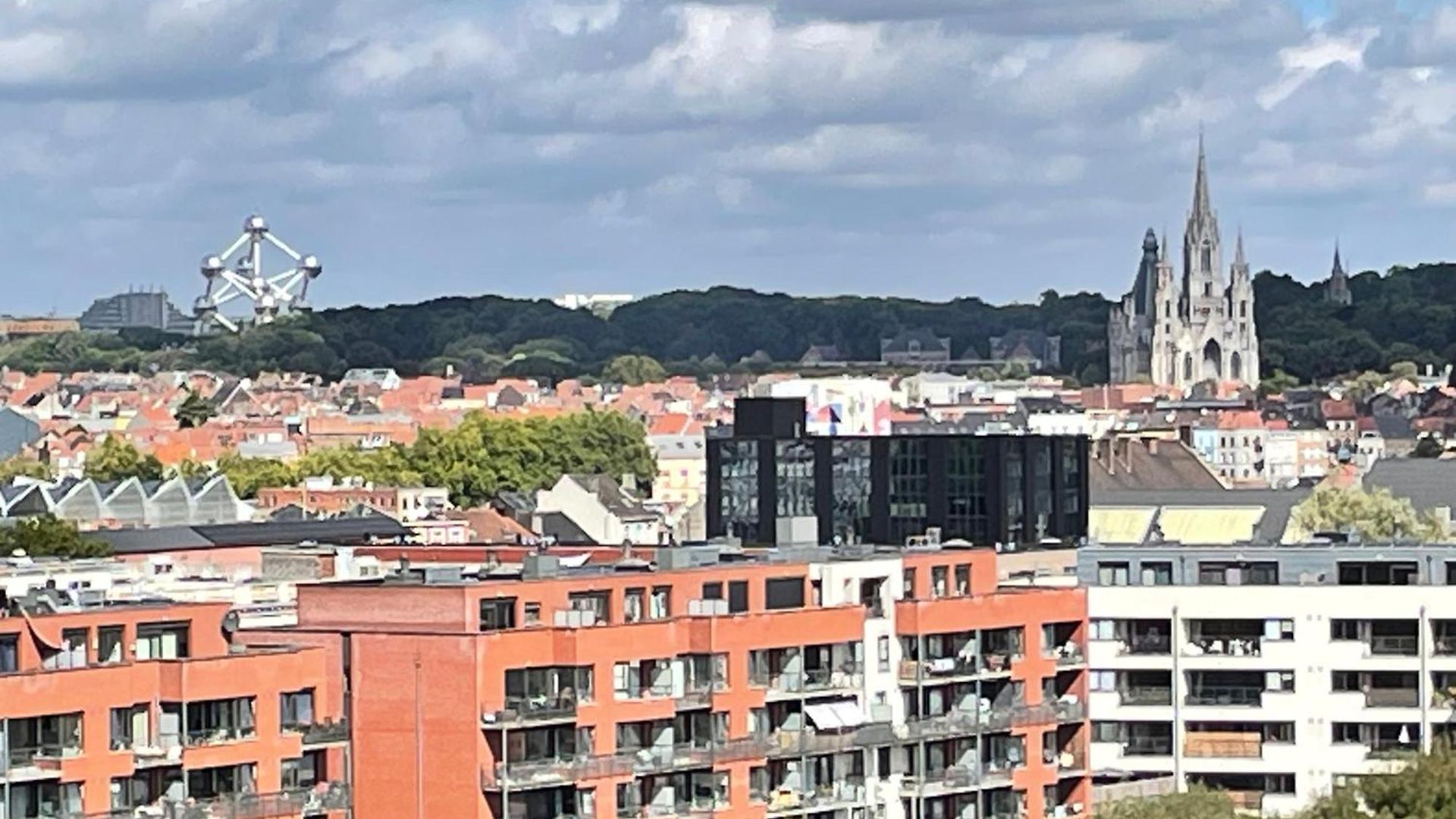 Appartement - - - - - Au Sixieme Ciel - - - - - *