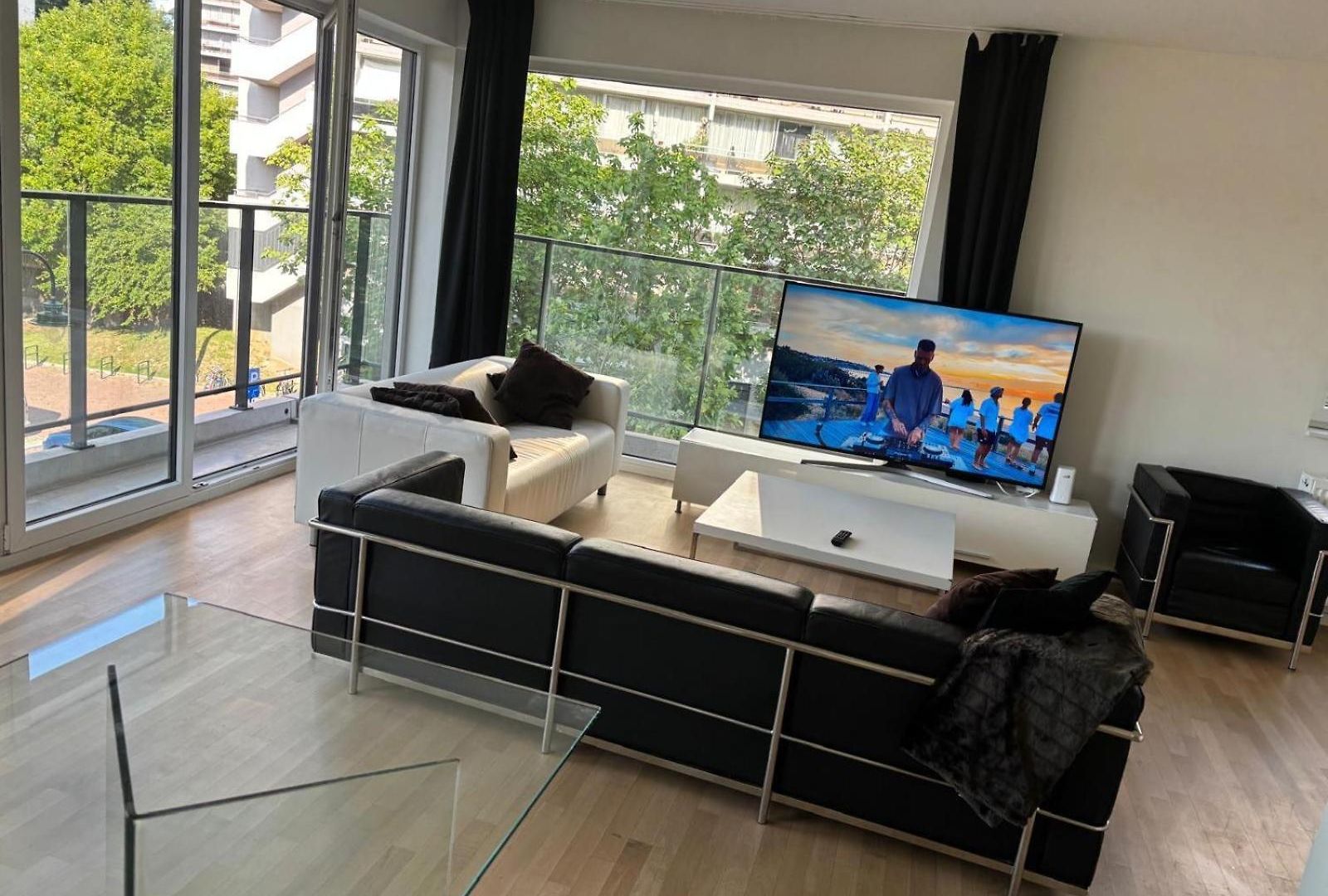 Modern Close To Everything Appartement
