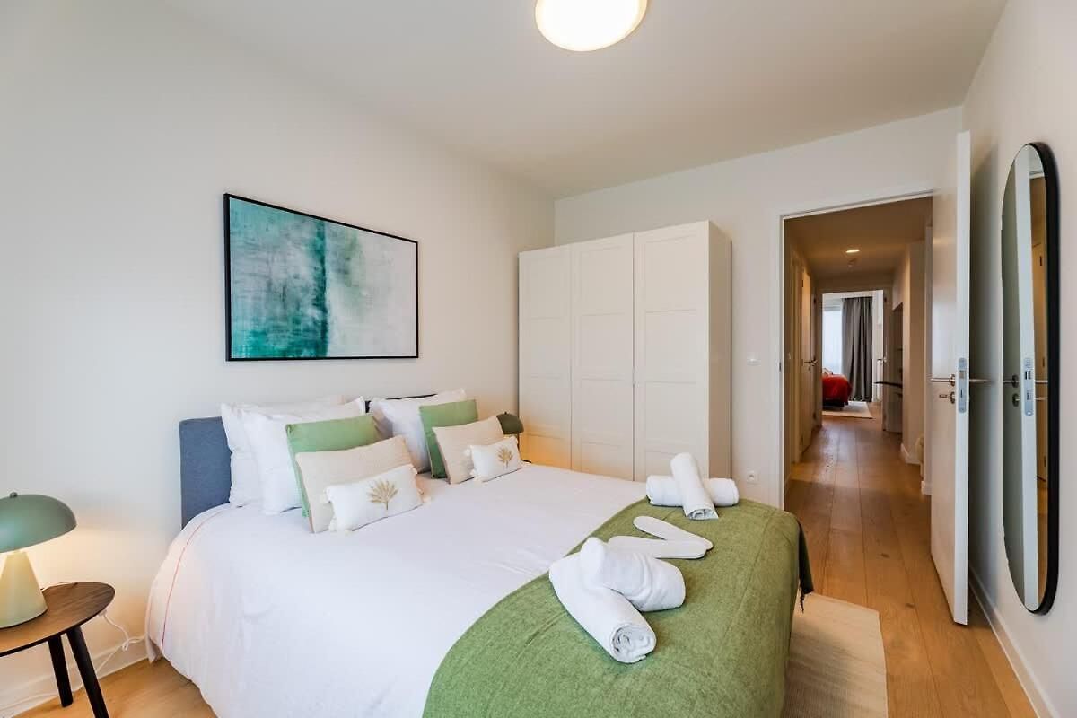 Apartment Luxurious 2-br Flat Near Nato & Eu Brussels