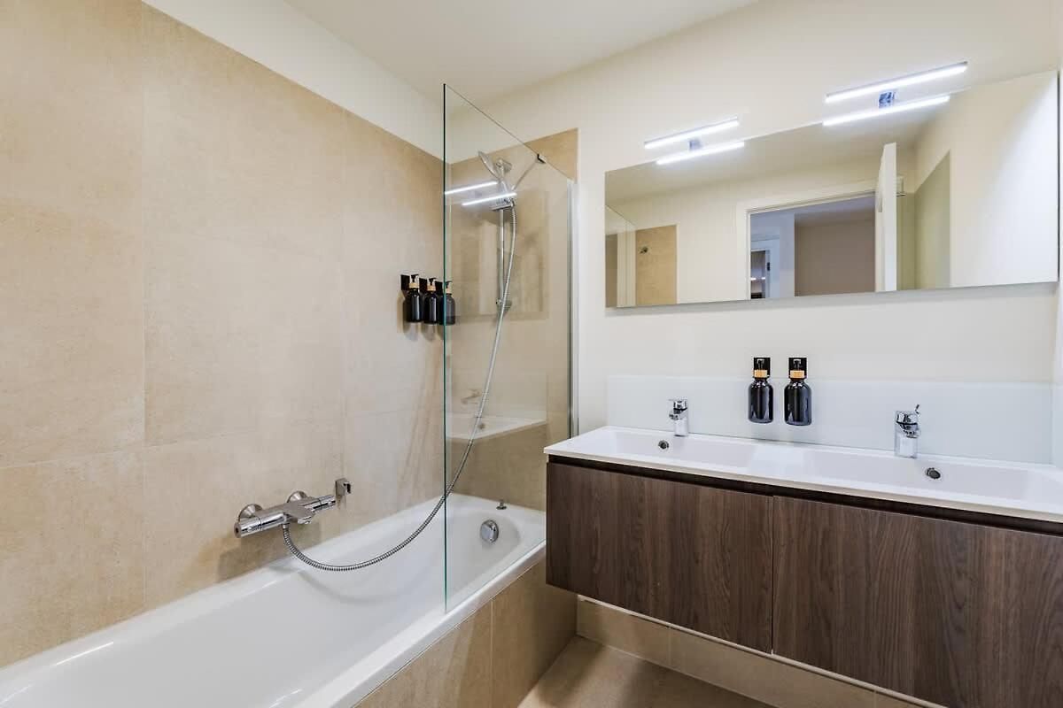Luxurious 2-br Flat Near Nato & Eu Brussels
