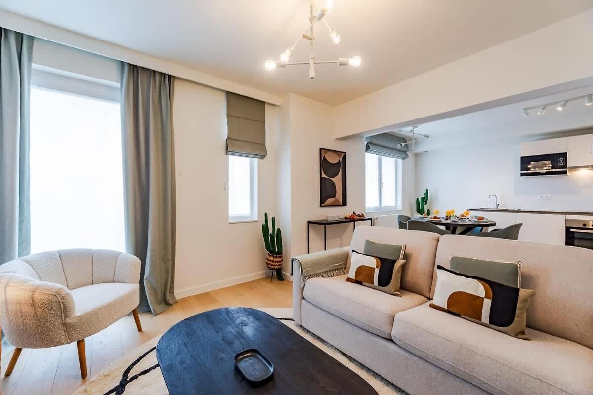Apartment Luxurious 2-br Flat Near Nato & Eu Brussels