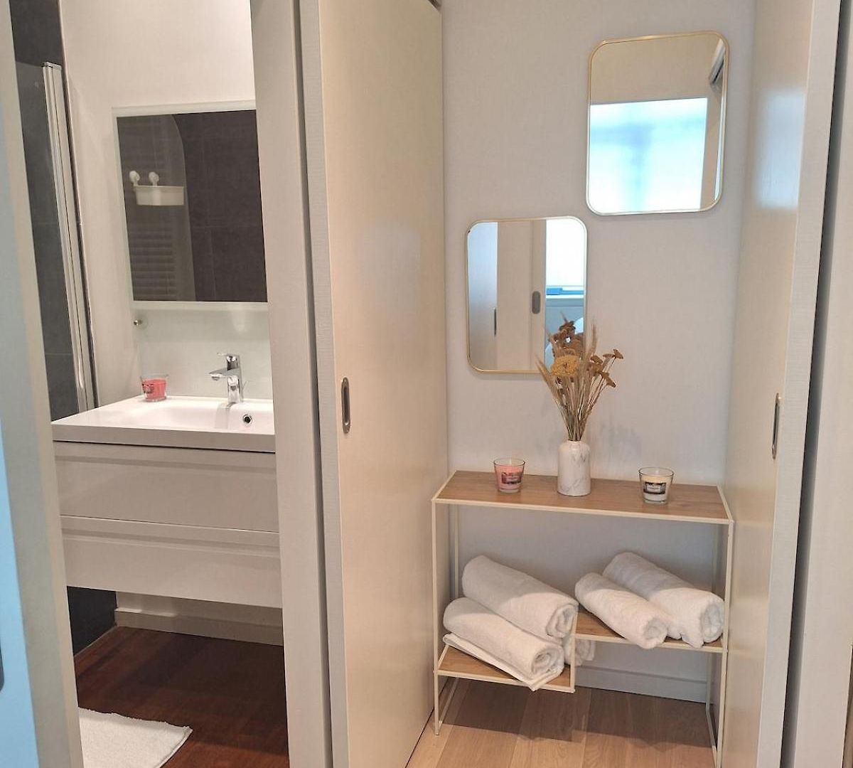 Louise Luxe In Brussel