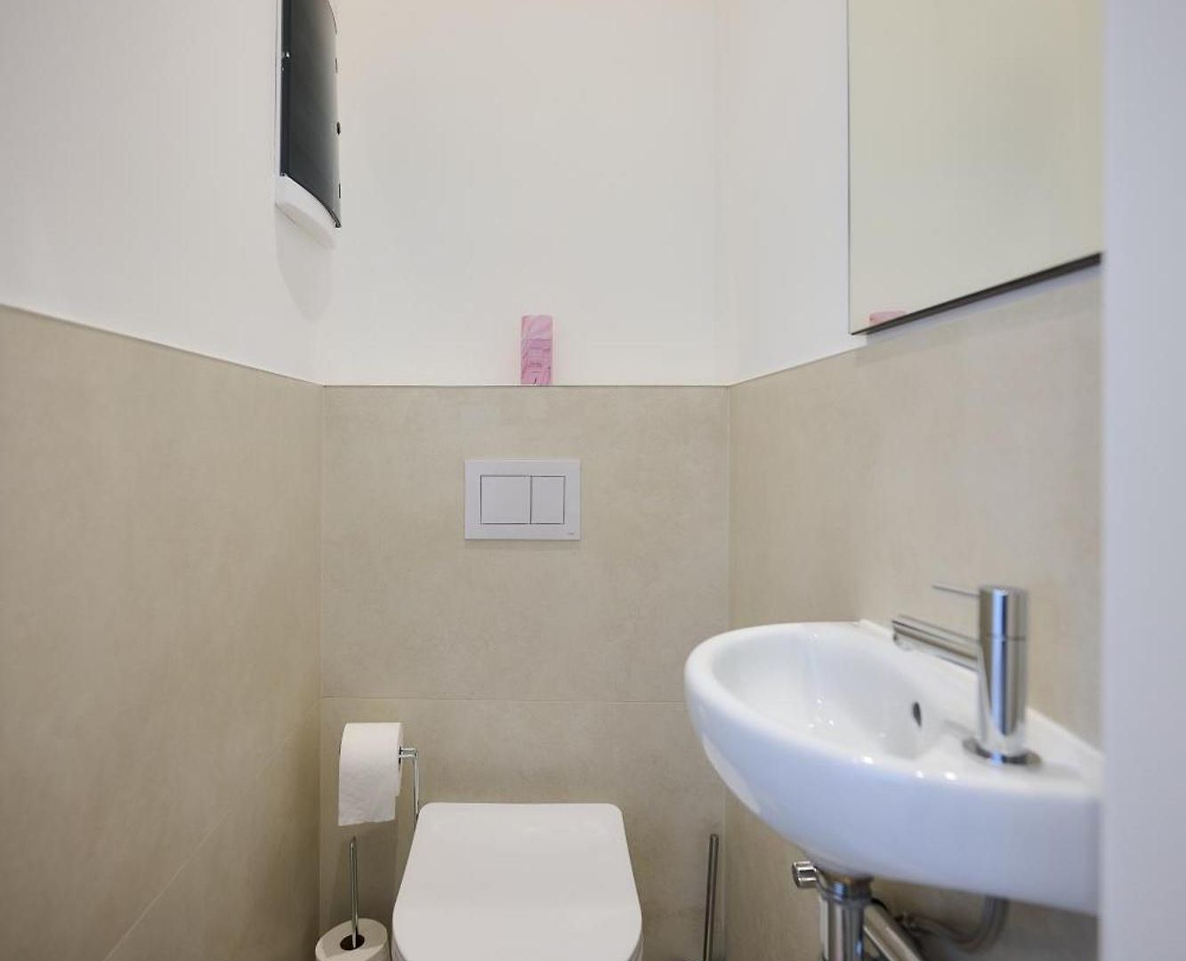 Berthelot 5 Apartment
