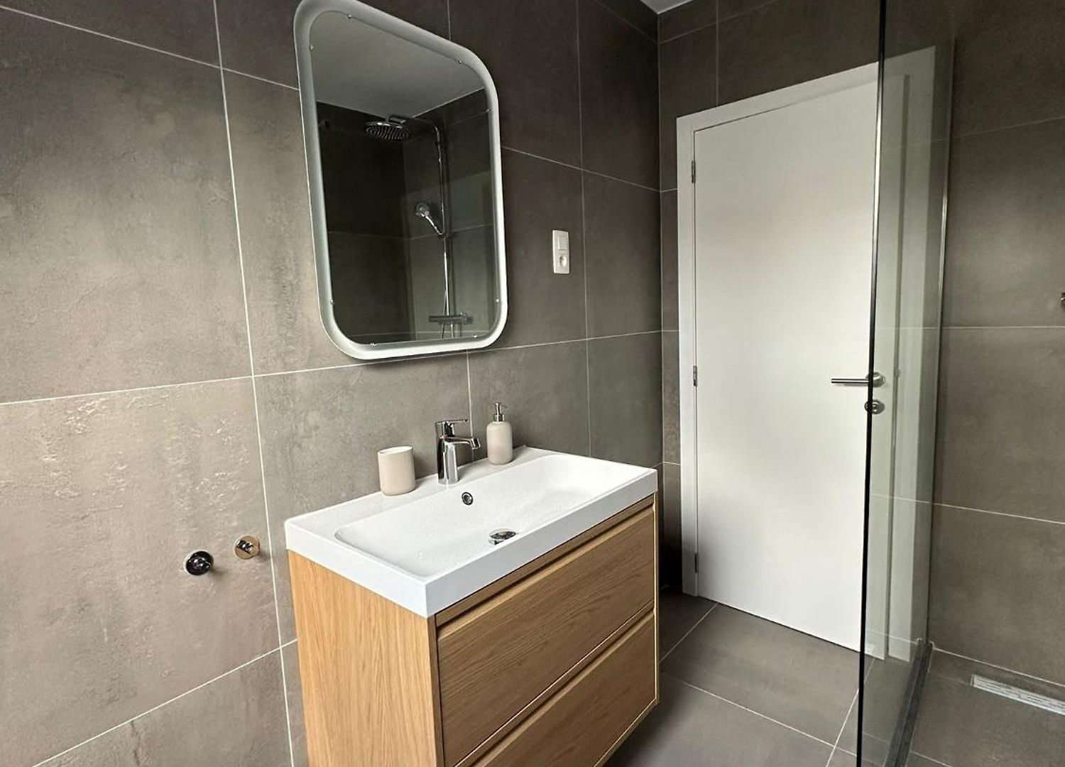 Apartment 3- Duplex Lumineux Au Coeur D'ixelles Brussels