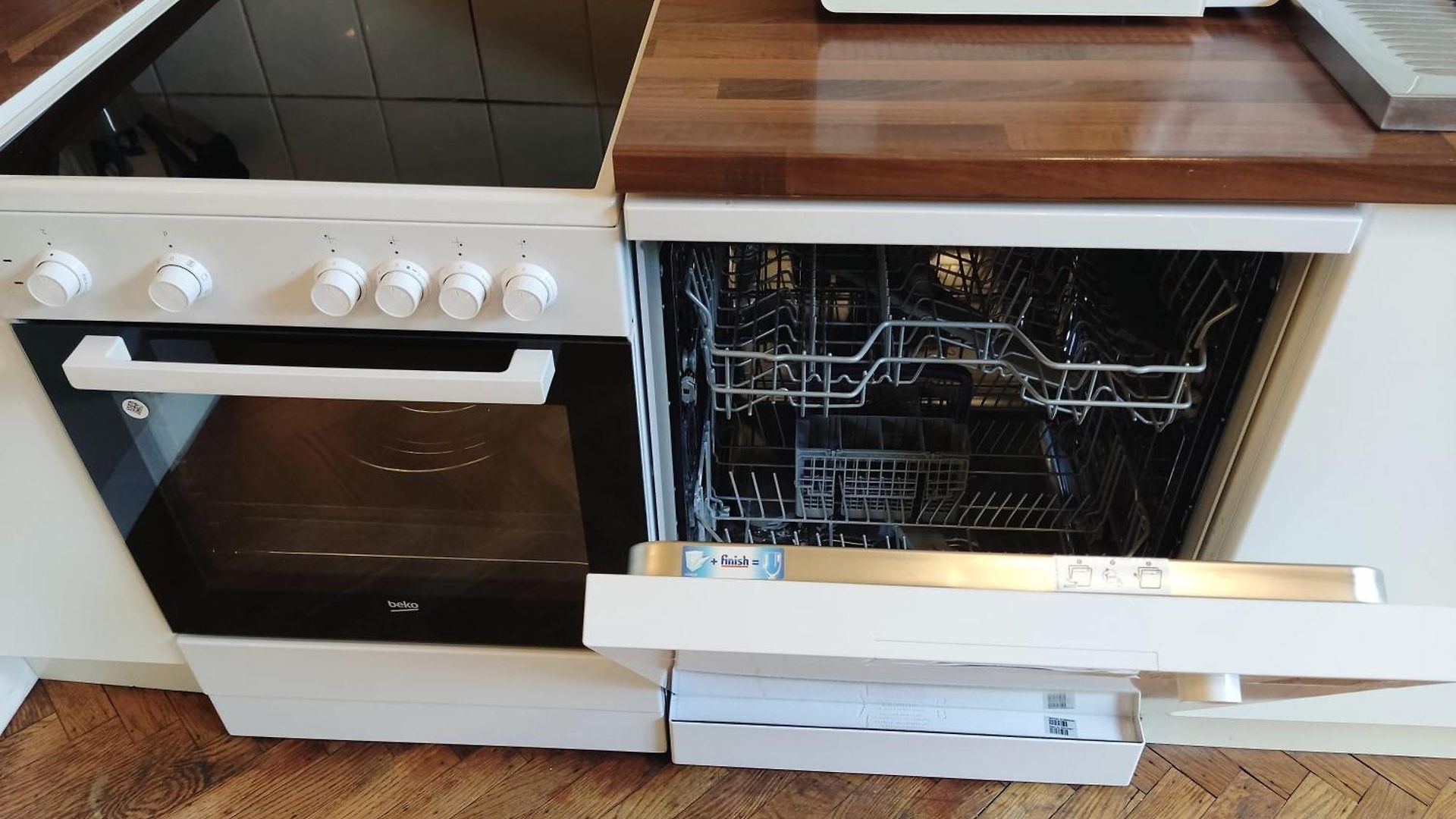 Bright 1br With Terrace Near Montgomery Apartment Brussels
