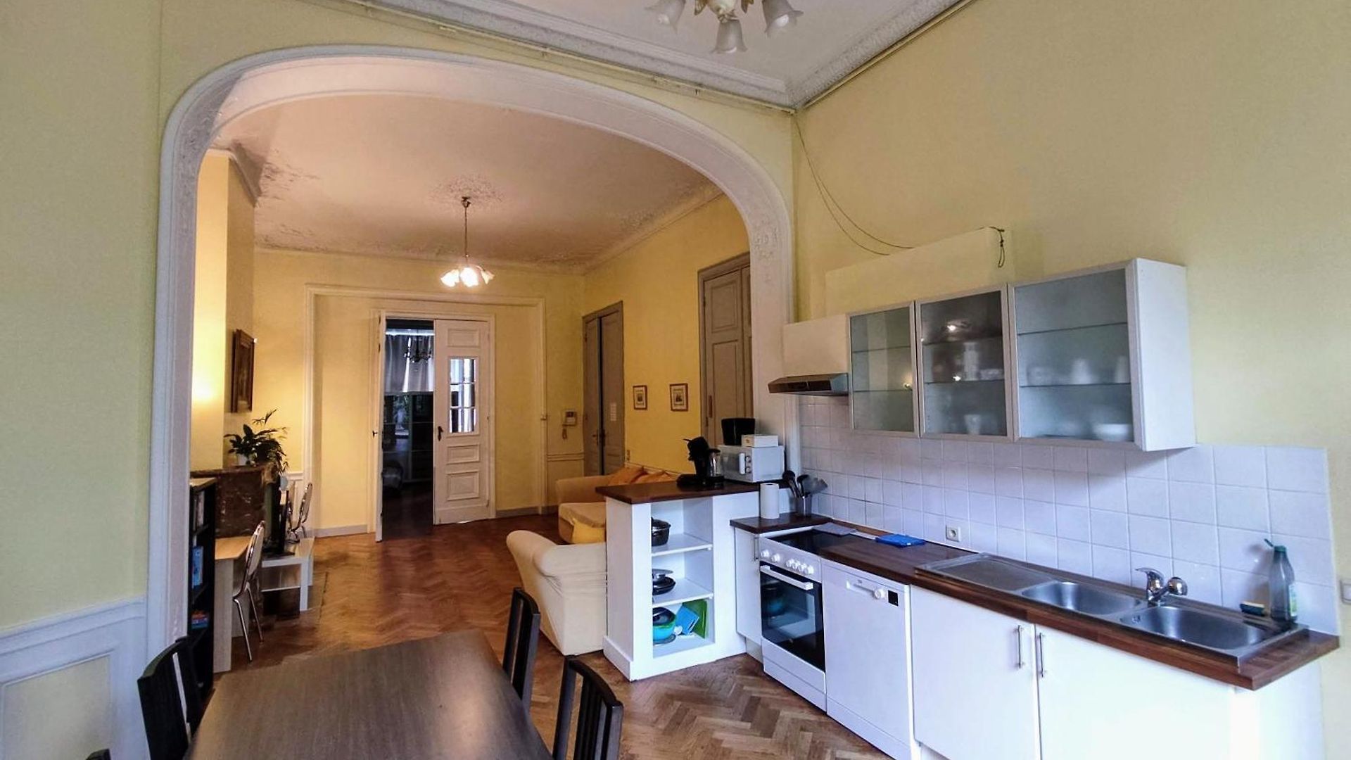 Bright 1br With Terrace Near Montgomery *