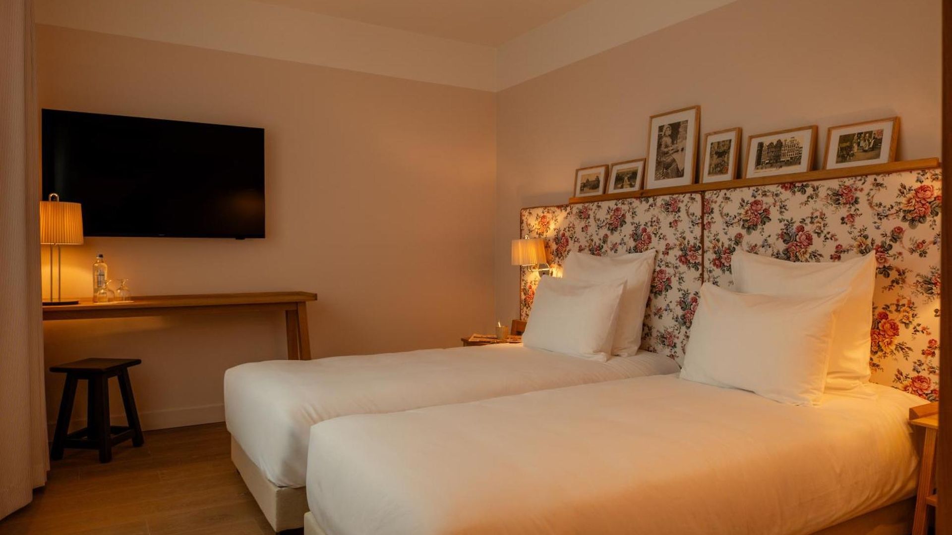 9hotel Chelton Hotel 4*