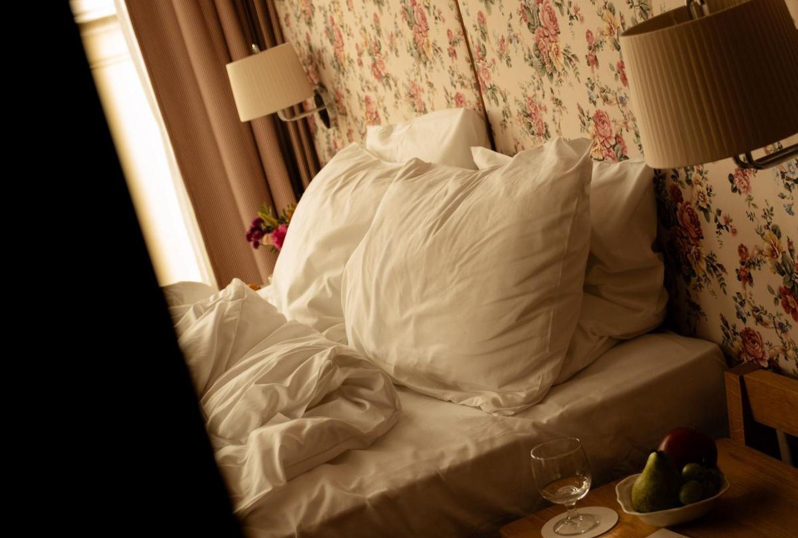 9hotel Chelton