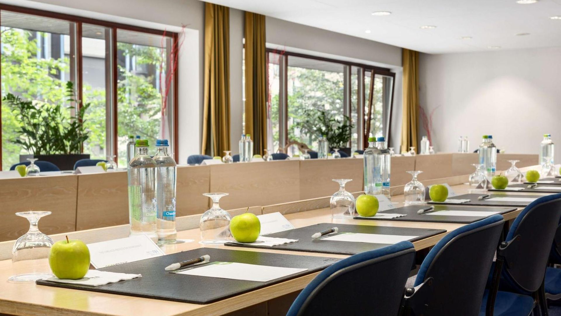 Hotel Nh Grand Place Arenberg 4*