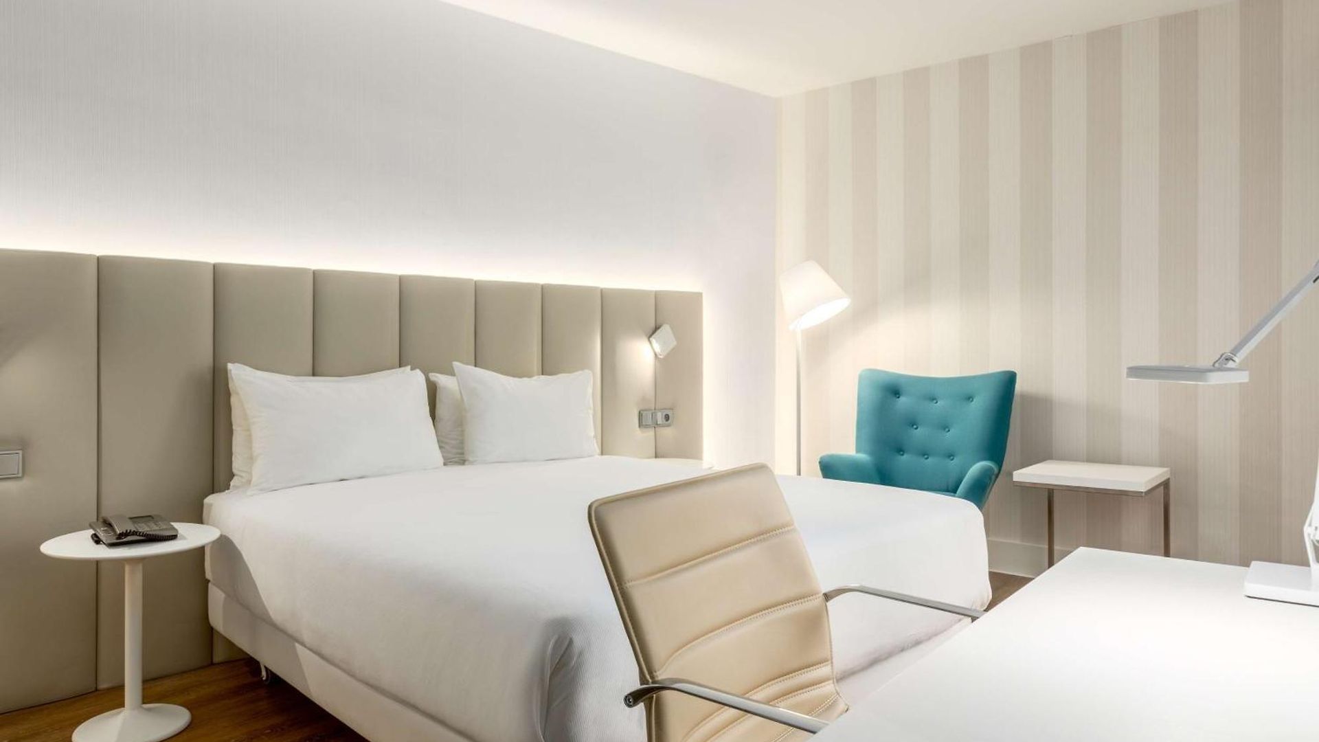 Nh Grand Place Arenberg Hotel Brussel